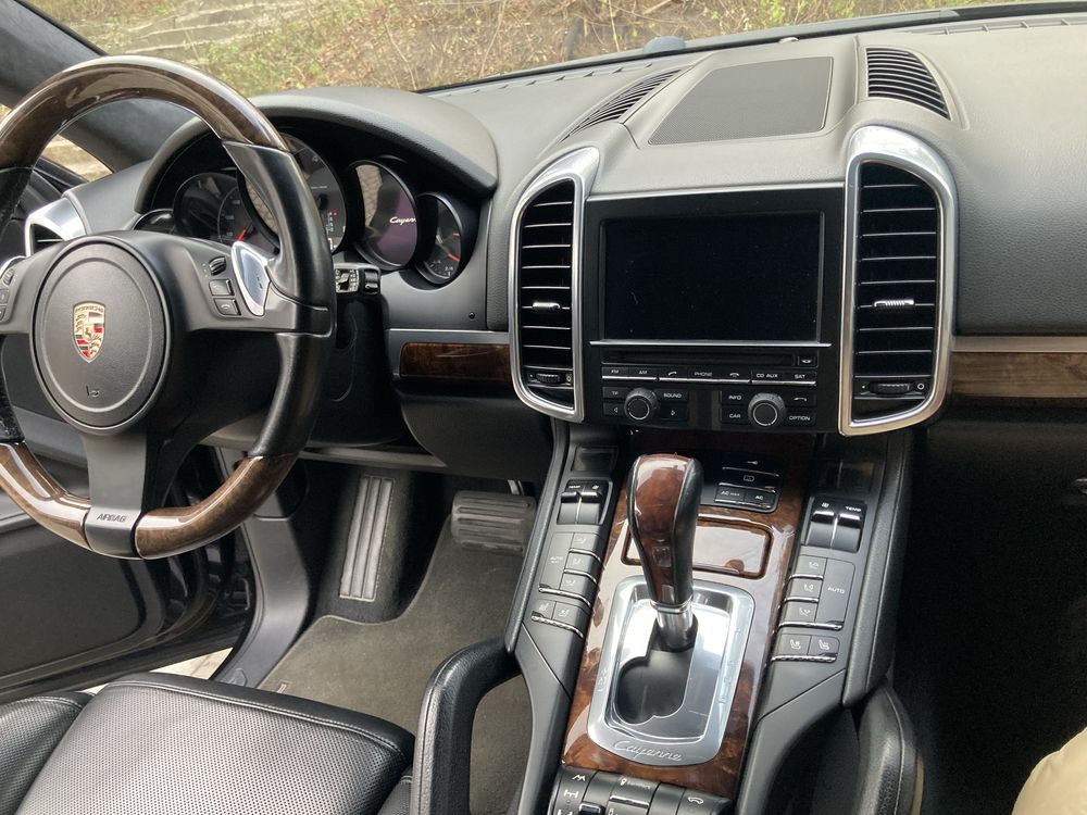 Продам своє надійне авто