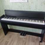 Цифрове фортепіано KORG LP-380
