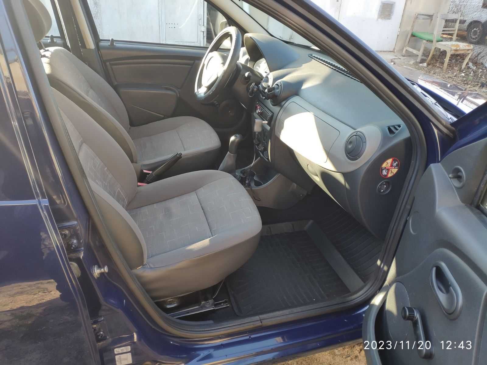 Dacia sandero 2010