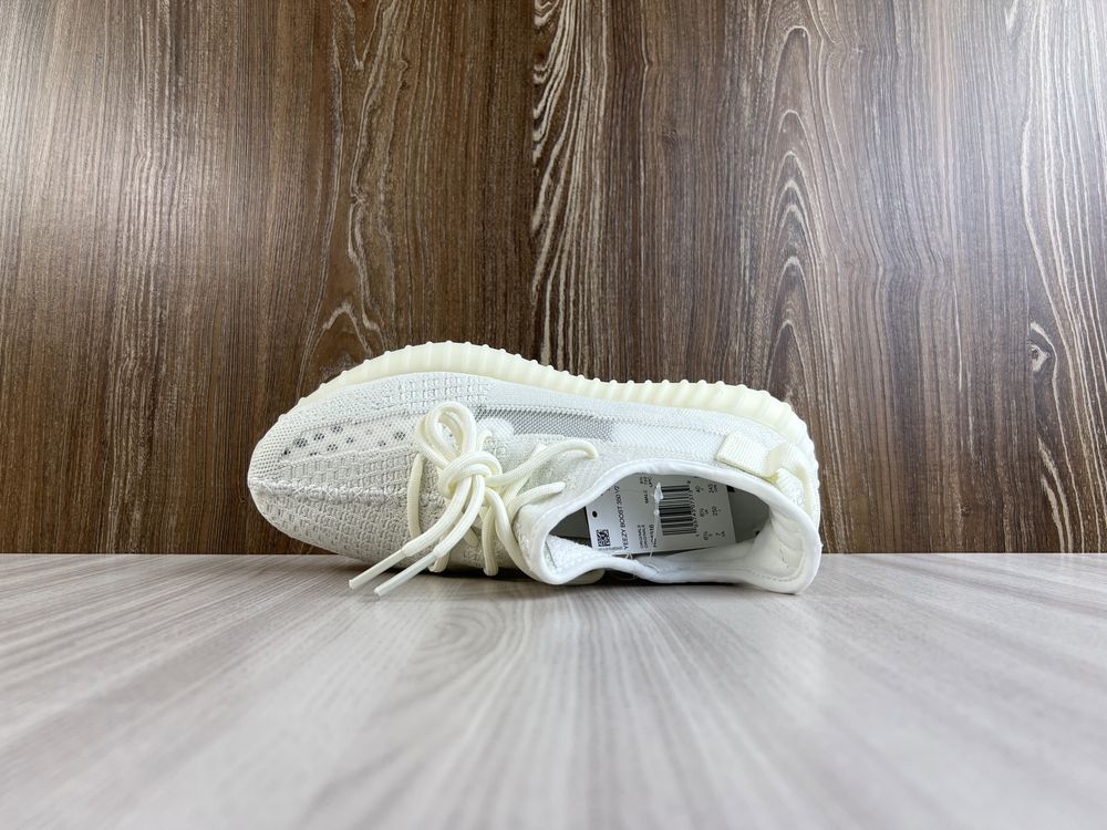 Yeezy 350 v2 bone