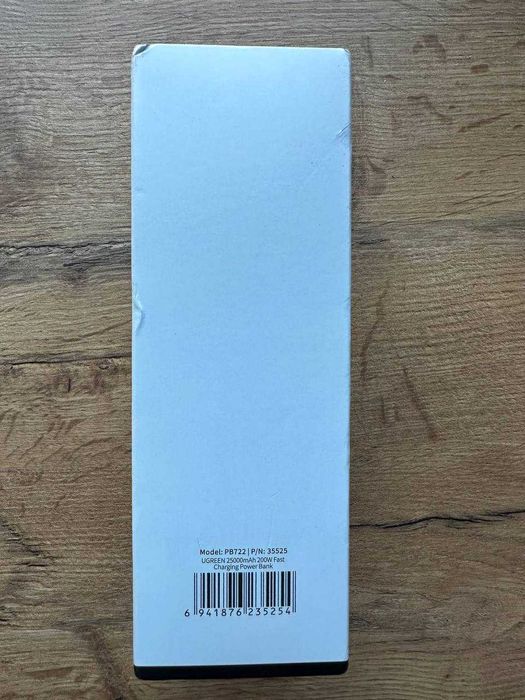 Потужні павербанки UGREEN Nexode 200W / 300W для ноутбука і смартфона