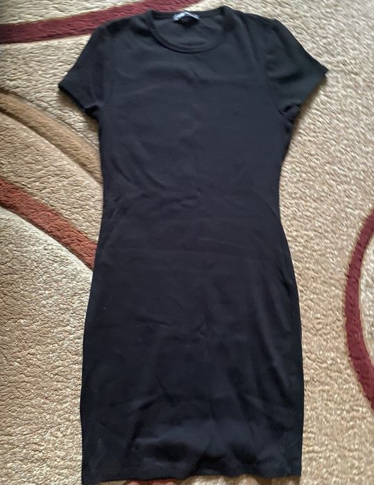 Продам чорне плаття