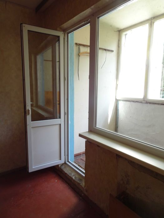 Правды, 2к раздельная квартира, Подол, Виноградарь, метро