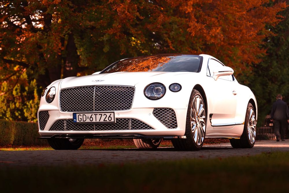 Bentley Continental GT Bentley Continental GT V8 • Glacier White • VAT 23% • Gwarancja