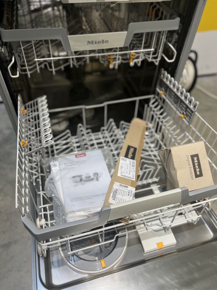 Топова вбудована посудомийка Miele G 7360 SCVI. Ідеал!