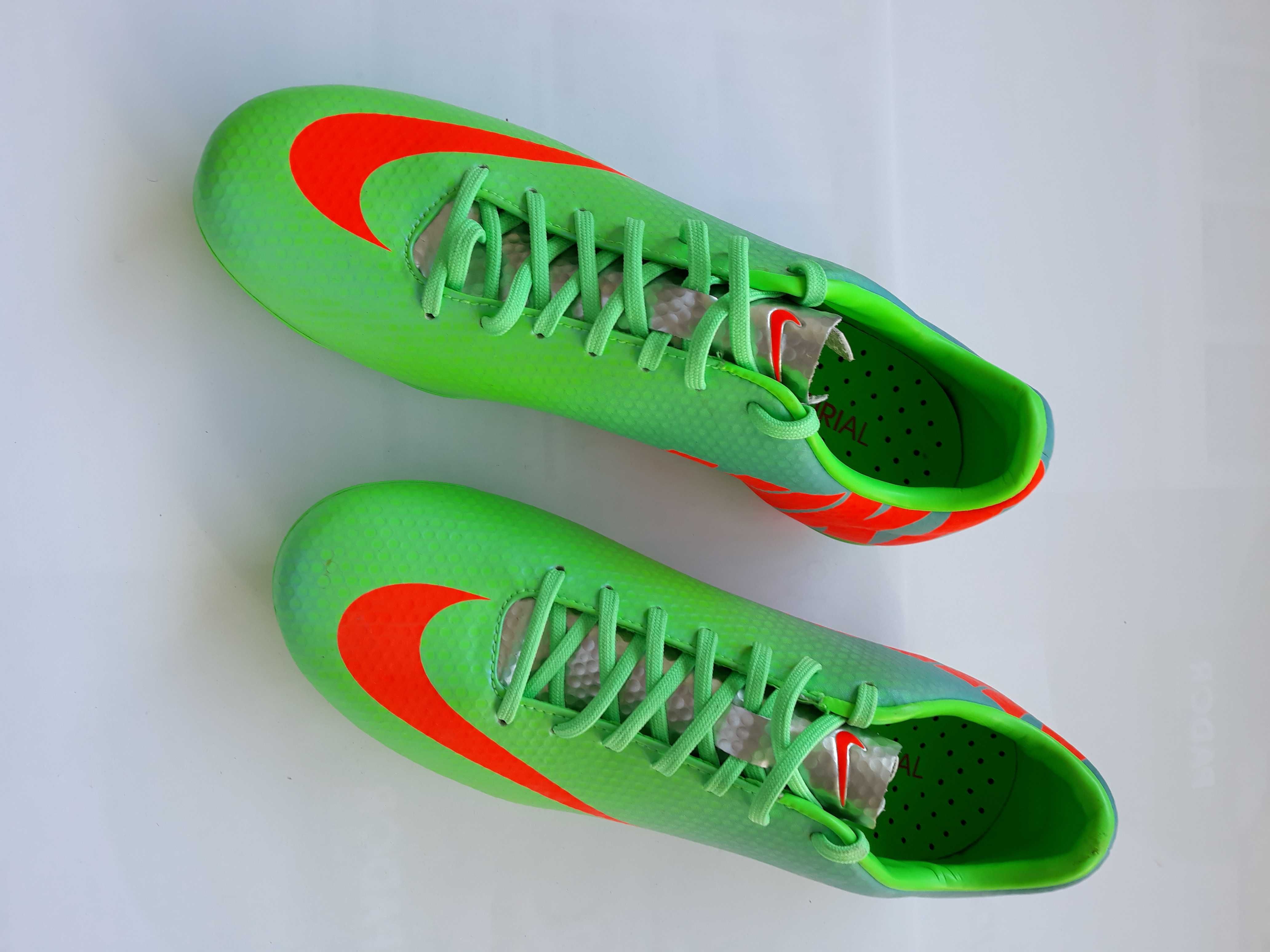 Chuteiras Futebol Nike Mercurial Veloce - n.º 39 - edição em Carbono