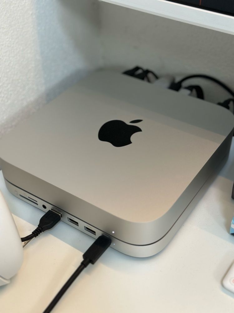 Mac mini M2 como novo com base USB / SSD
