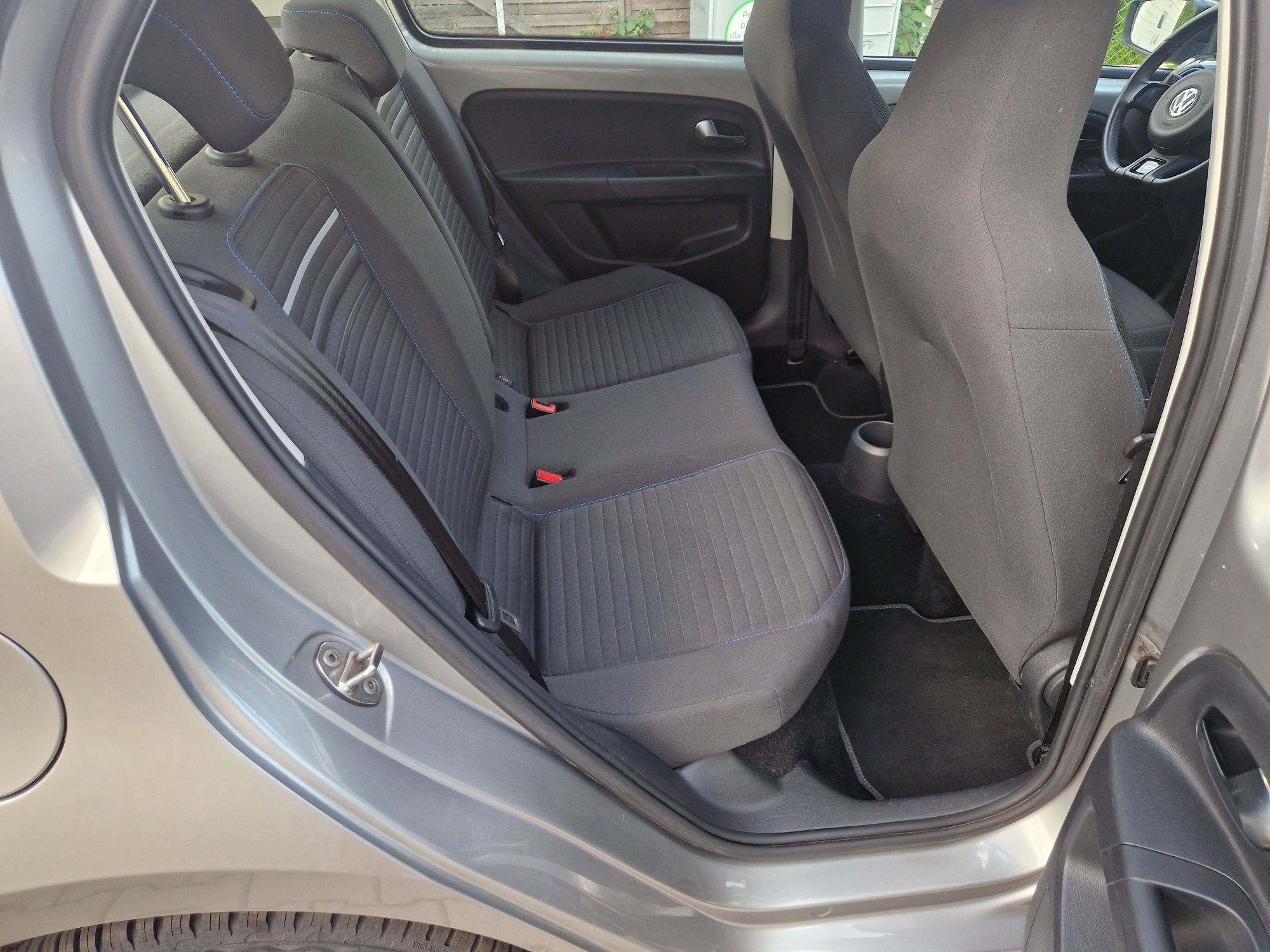 VW UP 1.0 Mpi 5 drzwi Navi alu klima Śliczny bdb stan