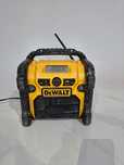 Radio budowlane DeWalt DCR019