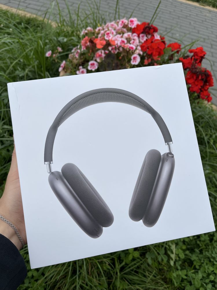 AirPods Max Nowe