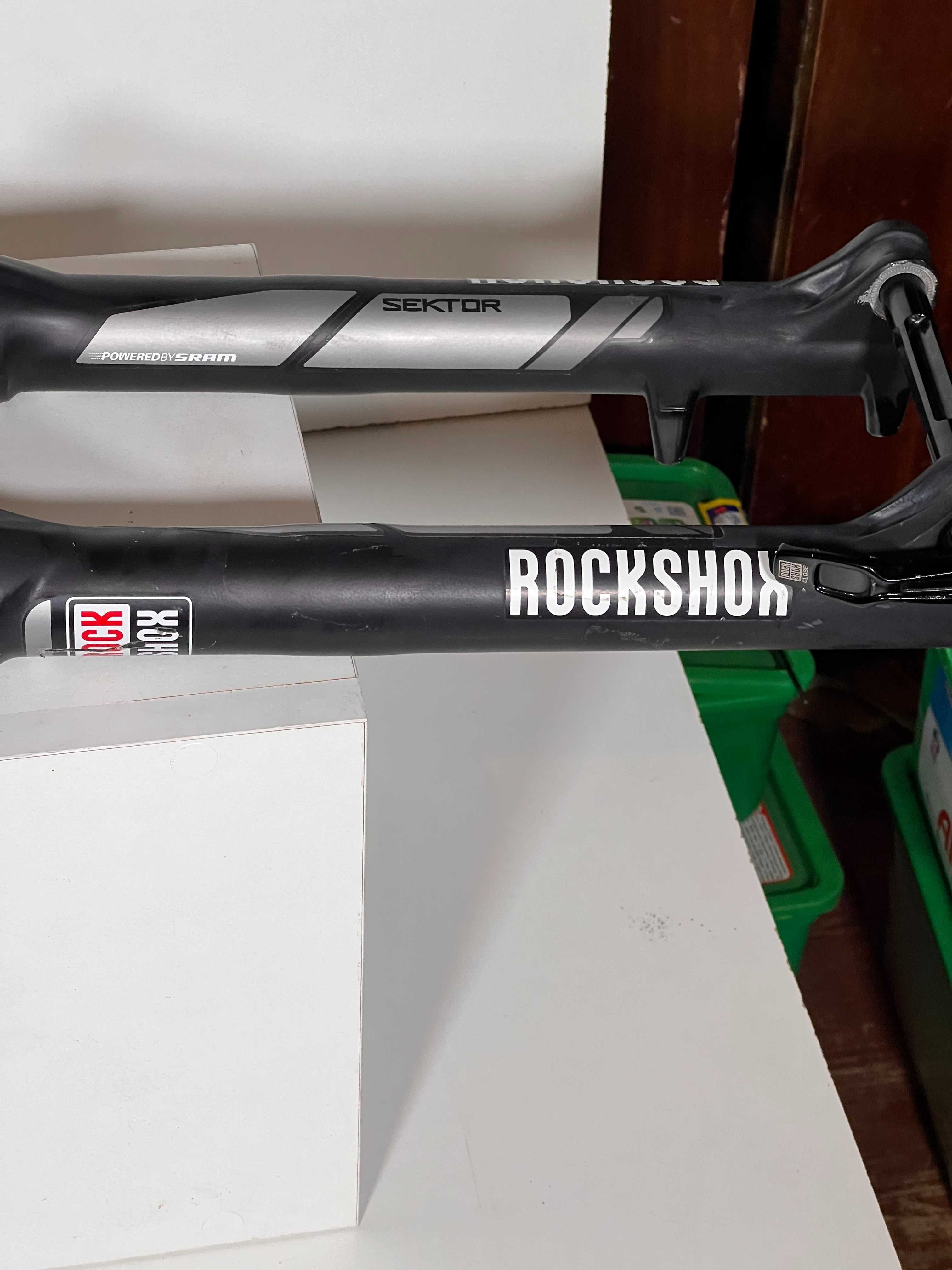 Rock Shox Sektor TK Silver 140mm 27.5 ( Шток 18.4см)