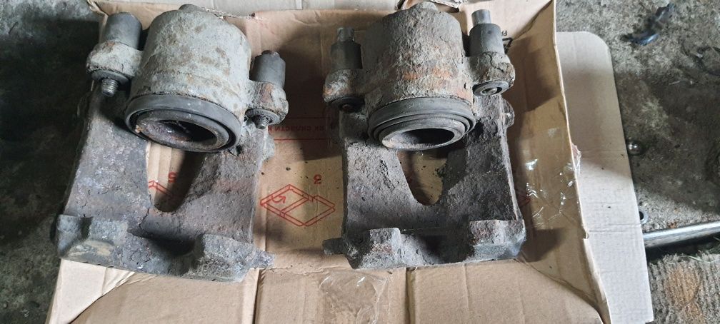Суппорт супорт колодки 4 vw volkswagen golf 4
