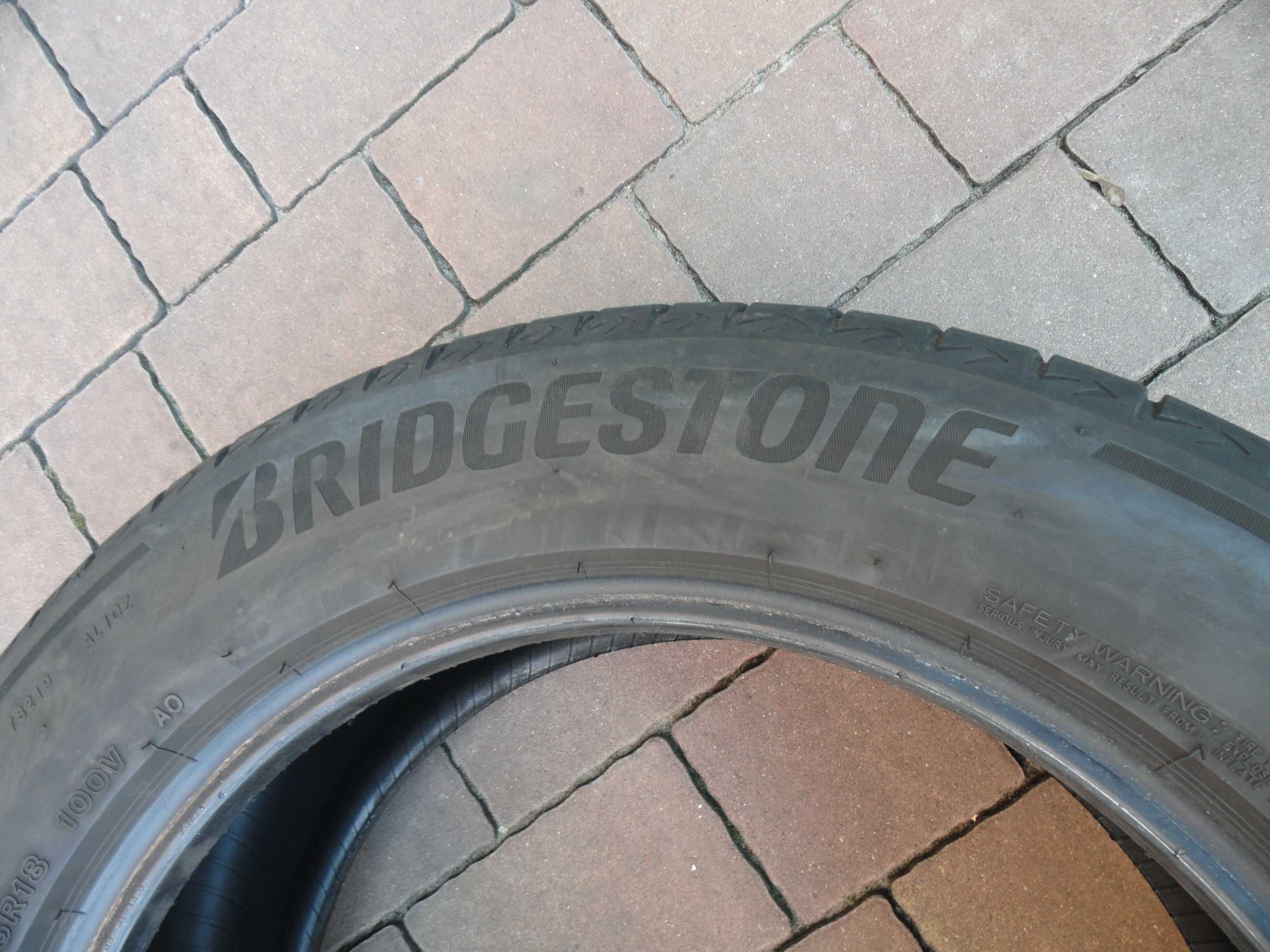 235/55R18 Bridgestone 2 sztuki LATO