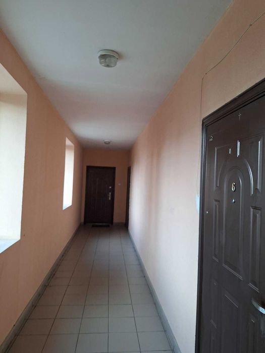 1 к квартиру ,н/б здана  Коновальця-Опришів Гаряча ціна -640 -1 м