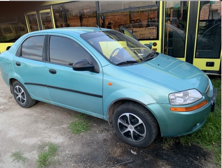 Шевроле Авео 2005 рік