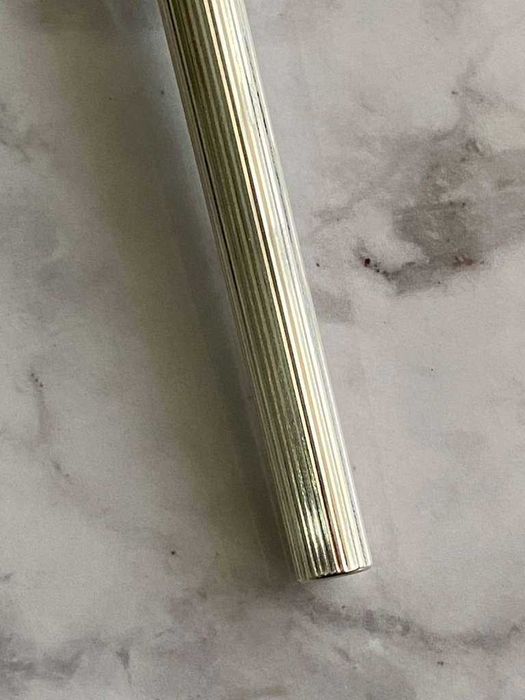 Caneta ST Dupont Bico de Ouro Sólido 18 Quilates