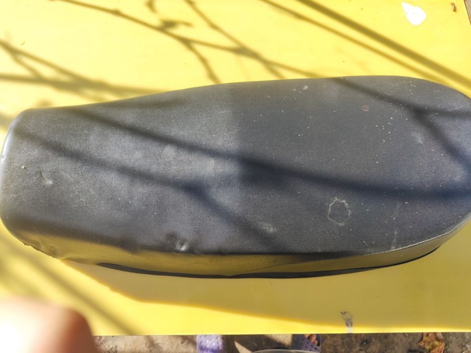 Продам сидіння до CZ