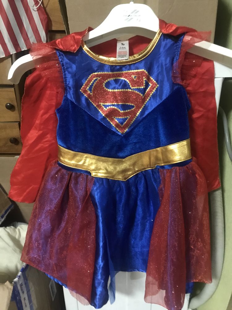 Сукня супер-героя