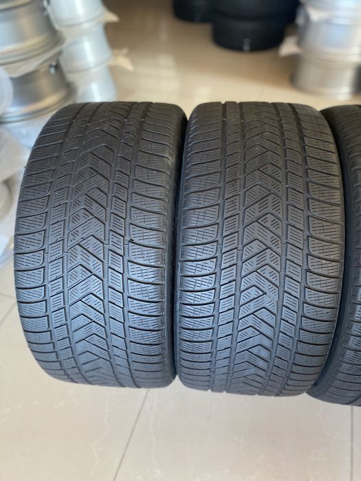 325/35/22 + 285/40/22 Pirelli зимня резина шини колеса автошини