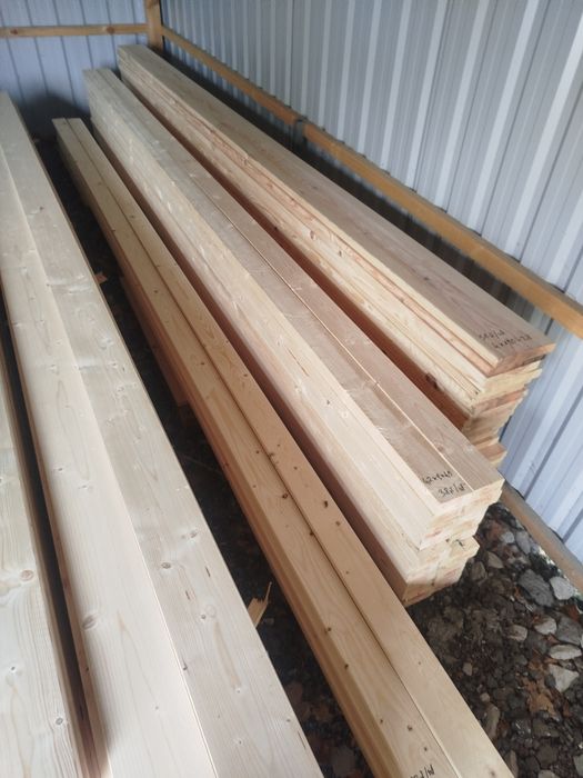 Drewno konstrukcyjne, kantówki,deski strugane