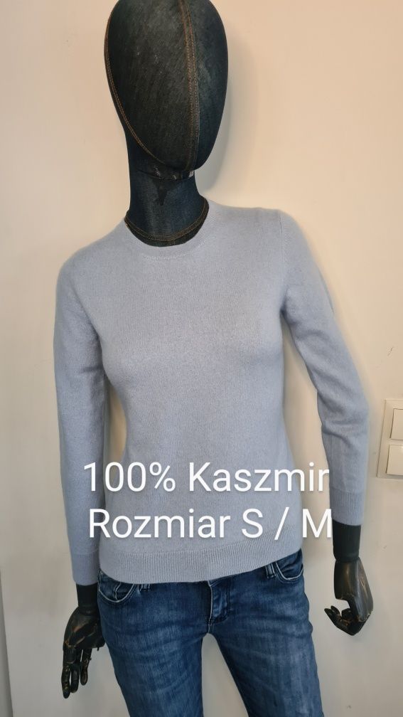 Sweter 100% Kaszmir. Rozmiar S 36 / M 38. Kolor Baby blue Błękitny