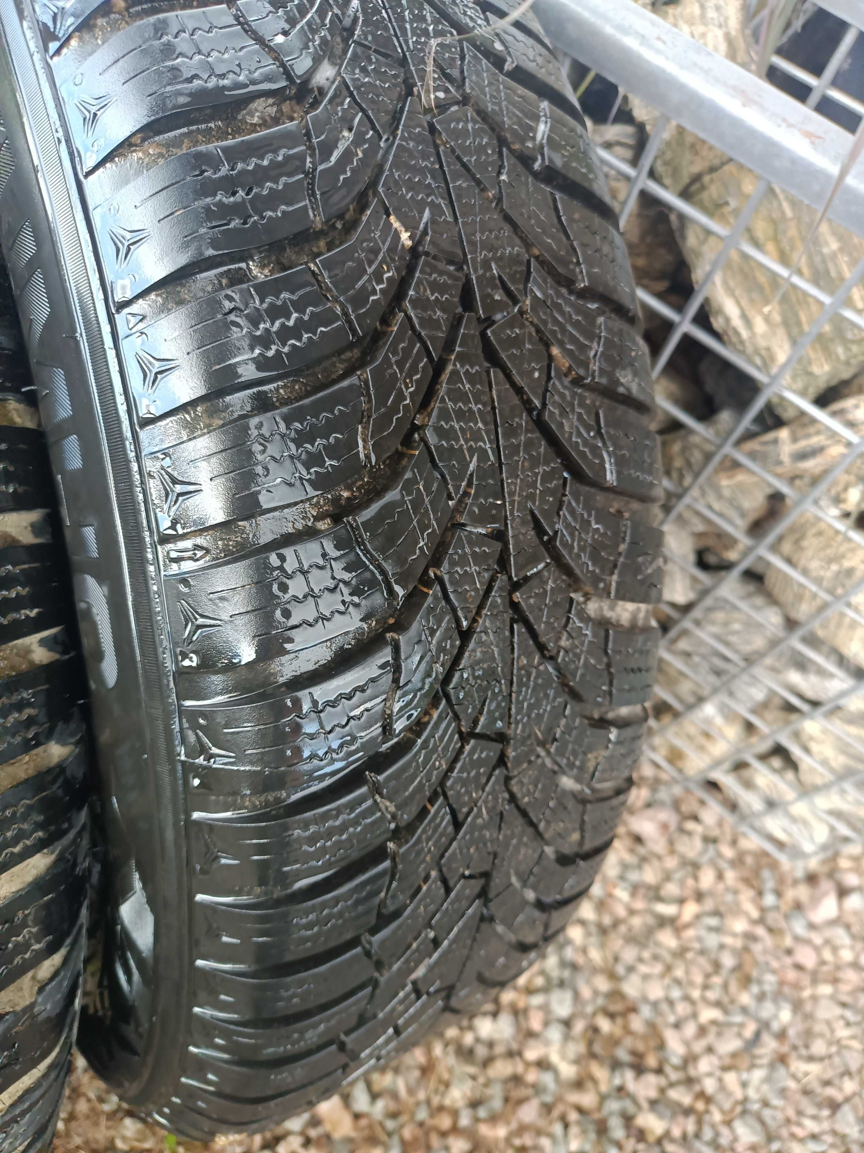 Sprzedam komplet kół zimowych 2024r. 4x100 R 15