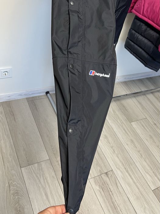 Трекінгові мембрані штани Berghaus Hydroshell