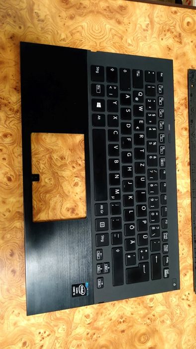 Клавиатура/корпус Sony VAIO SVP132A
