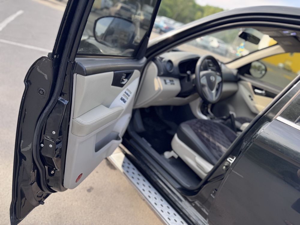Продам LIFAN X60 90т км В отличном Состоянии!!!