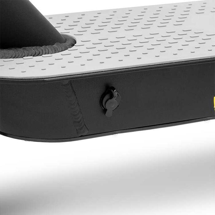 Trotinete jeep NA CAIXA LACRADA! Nunca foi usada