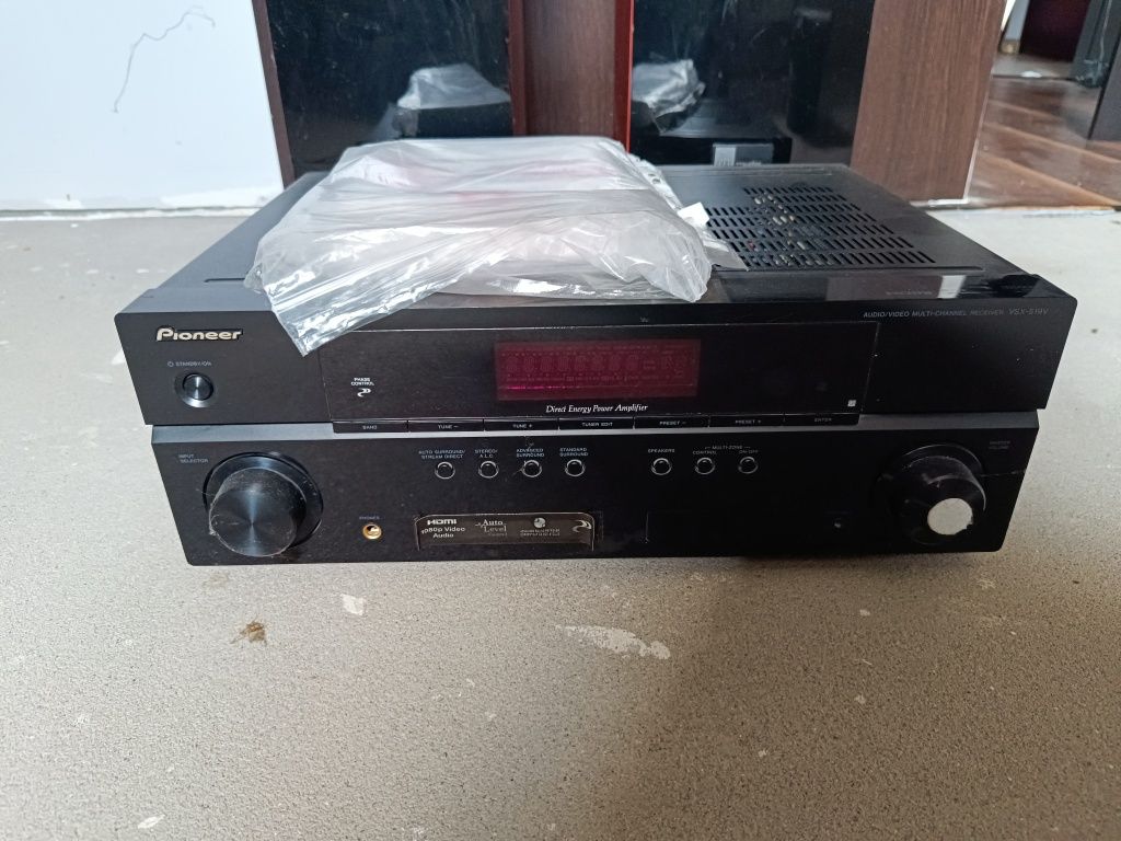 Kolumny głośnikowe Pure Acoustic Supernova 5.0 + amplituner pioneer