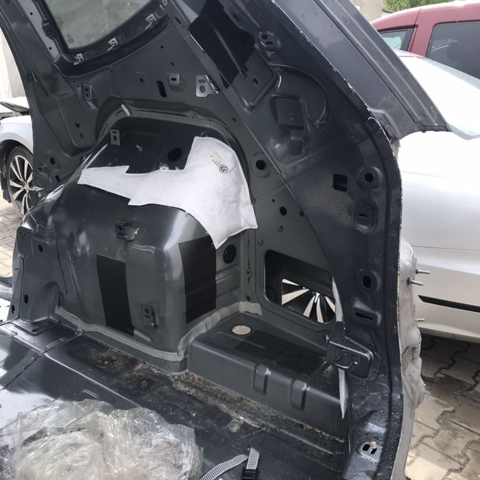 Vw atlas Кузов крыло порог сапог стойка корито атлас