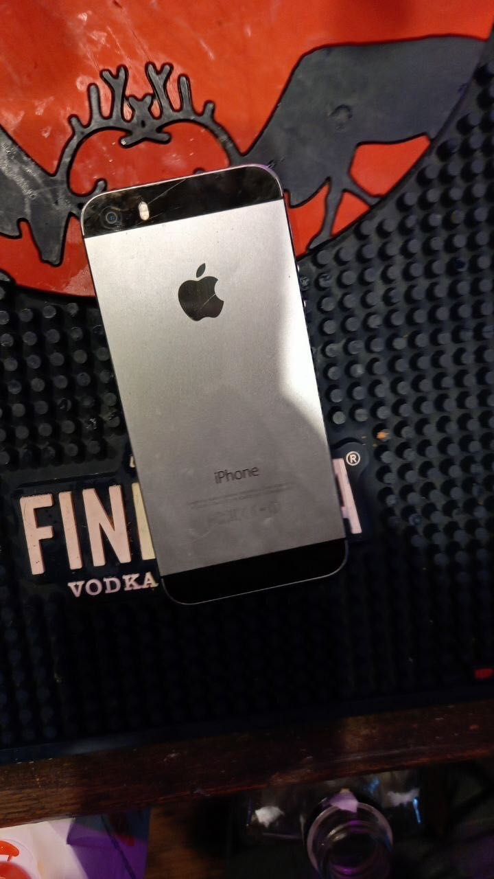 iPhone 5 s Black ! Все работает ! Не битый