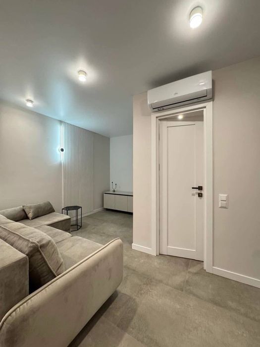 Продаж 3 кімнатної квартири по вул. Текстильна