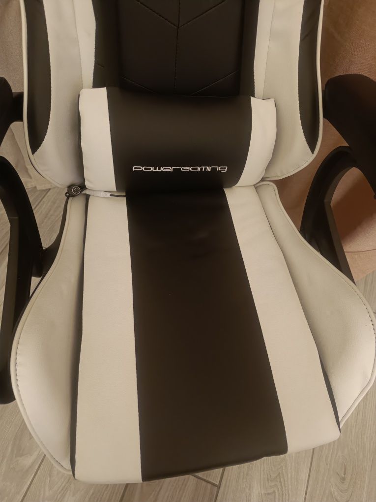 Cadeira Gaming PowerGaming Massagem 7 pontos Branco / Preto Apoio para