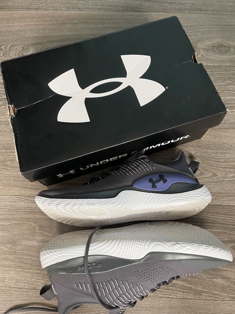 Нові Кросівки для залу Under Armour Flow Dynamic