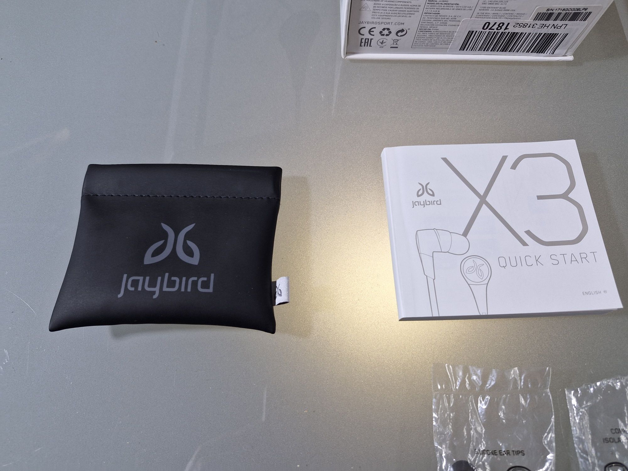 Jaybird X3 Akcesoria Ładowarka Opakowanie