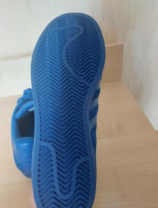 Чоловічі кросівки Adidas 43.5 розмір