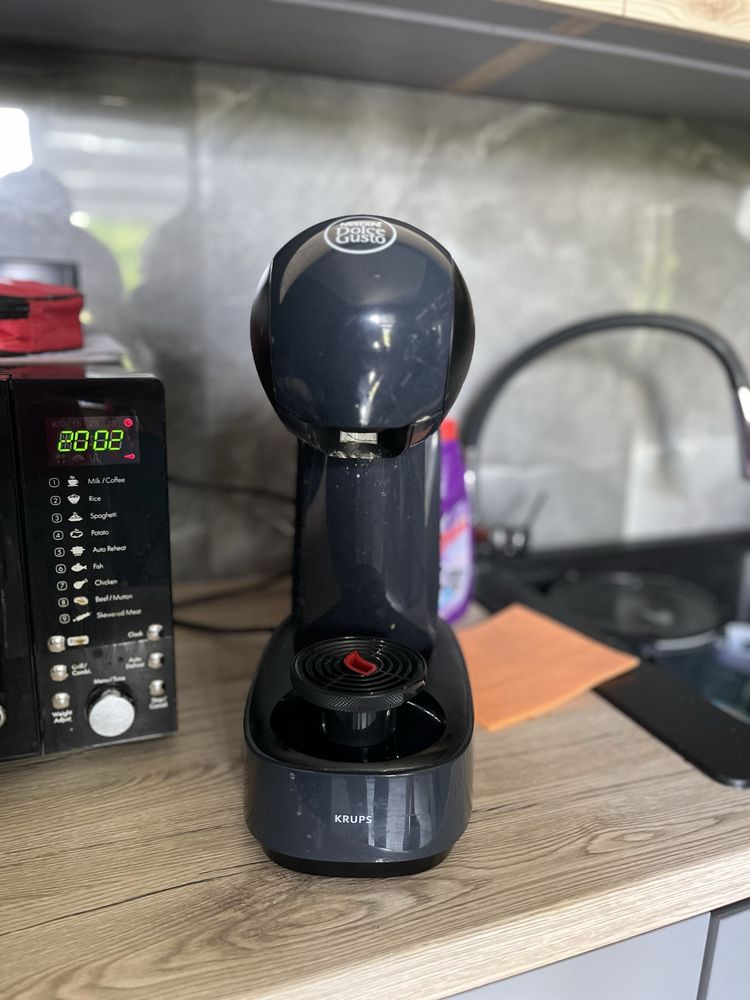 Ekspres Kapsułkowy KRUPS DOLCE GUSTO KP173 Czarny