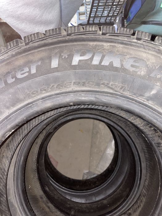 Резина зимова Нова 195 65 r15 hankook
