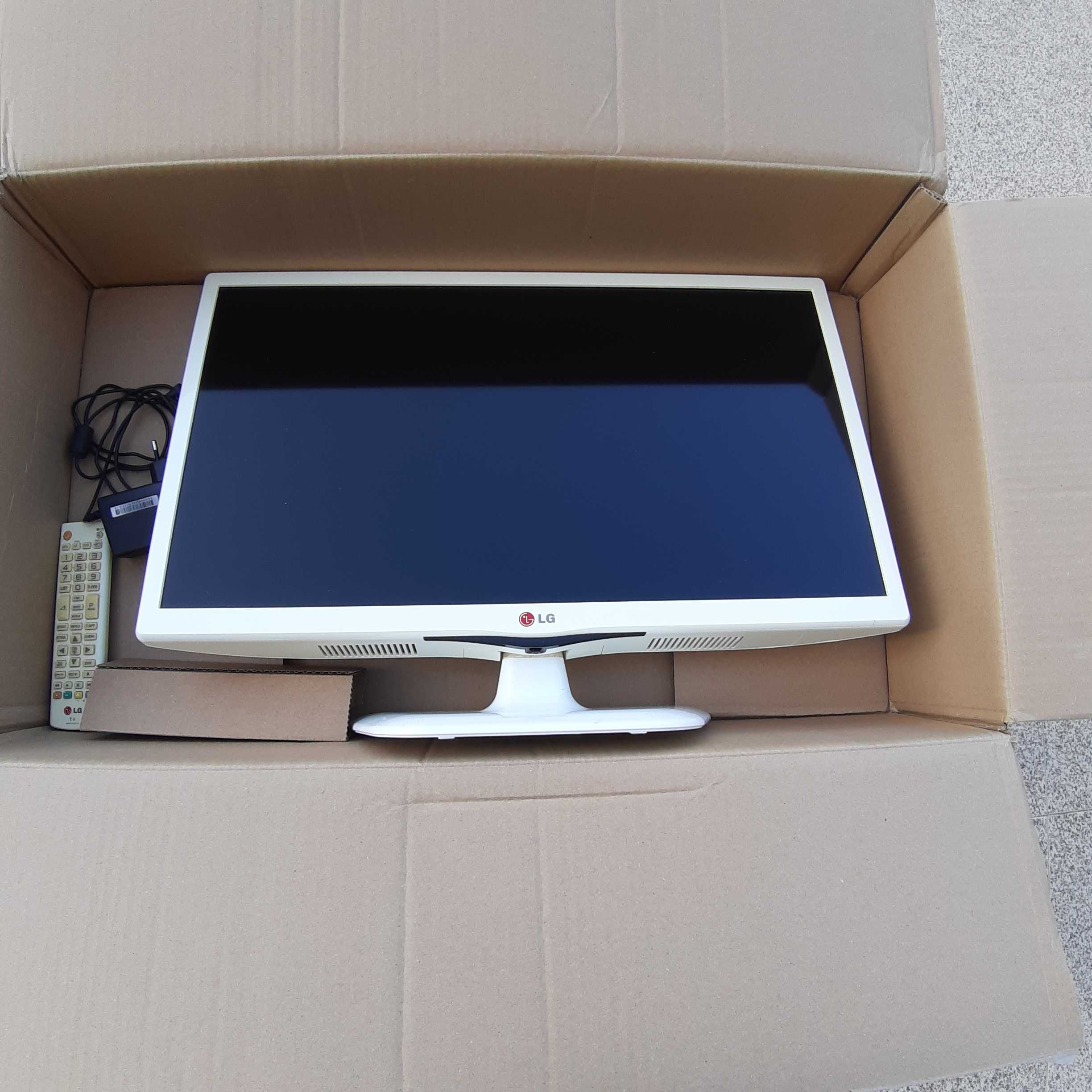 Televisão/Monitor LG 24 polegadas HD, com cor Branca