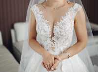 Продам шикарное свадебное платье итальянской марки ROZY
