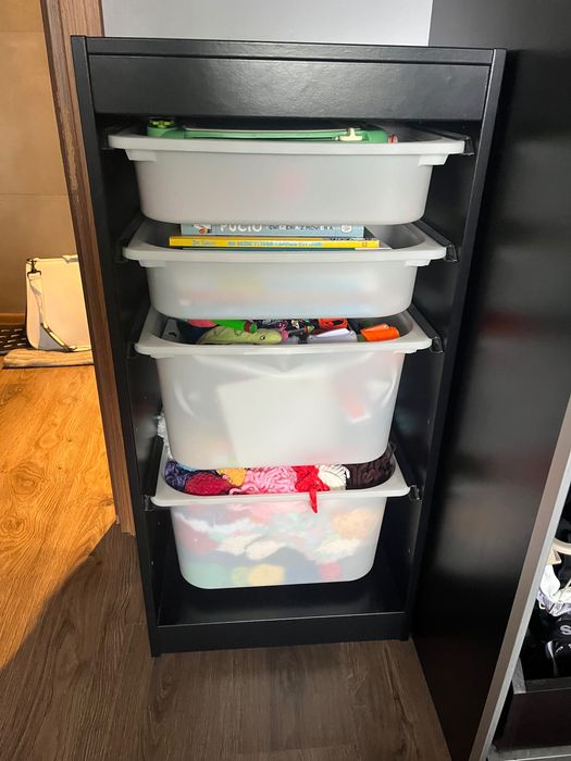 Szafka z szufladami dla dzieci Ikea