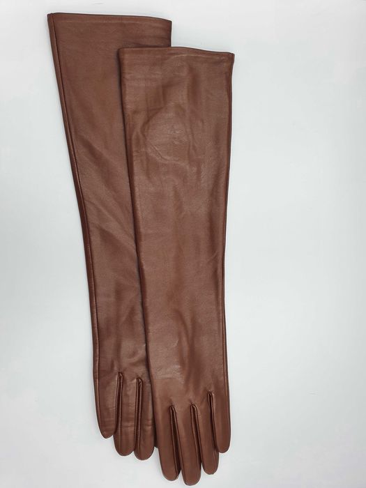 Длинные кожаные коричневые перчатки довгі коричневі рукавички