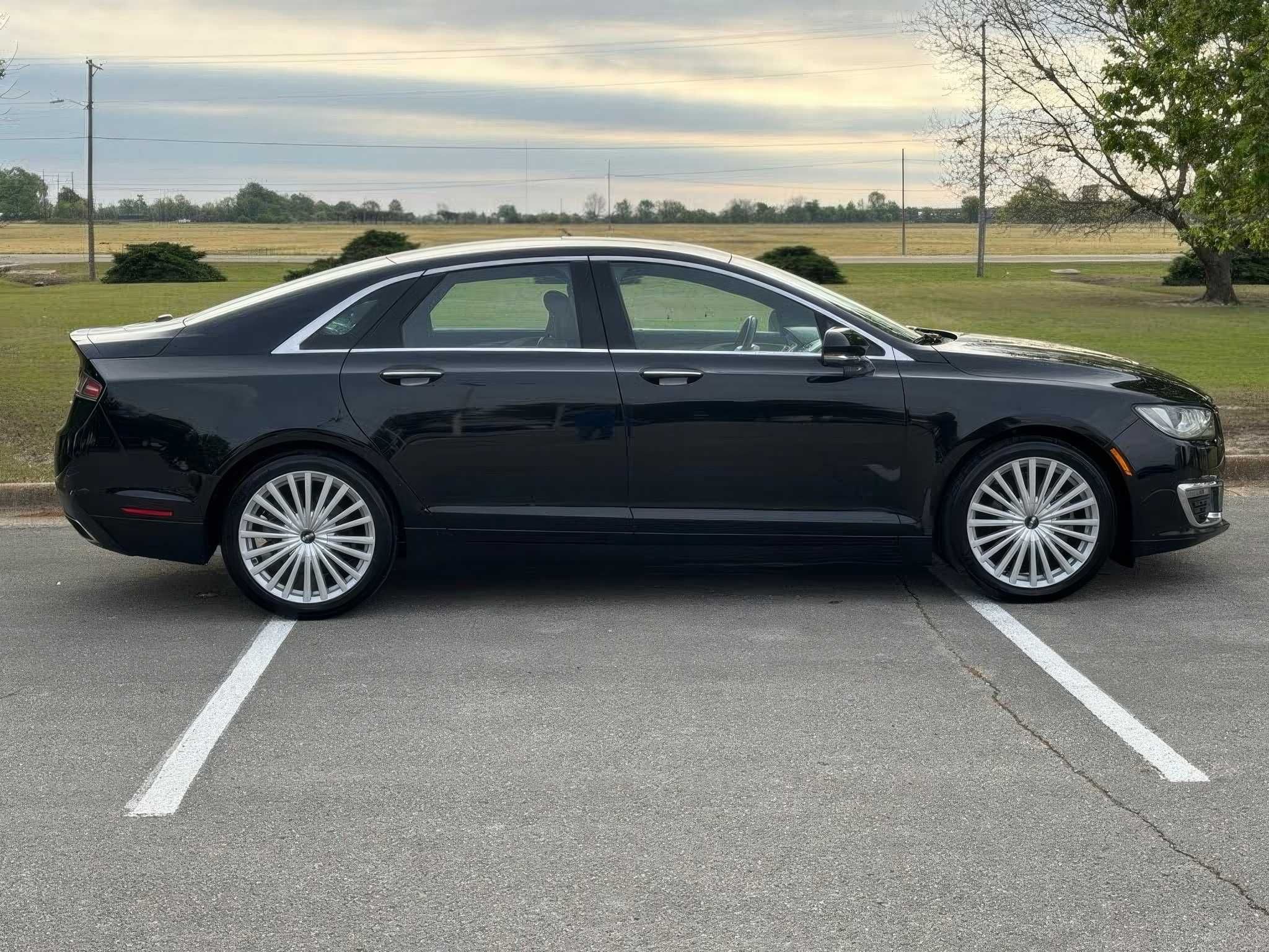 2017 Lincoln MKZ Reserve