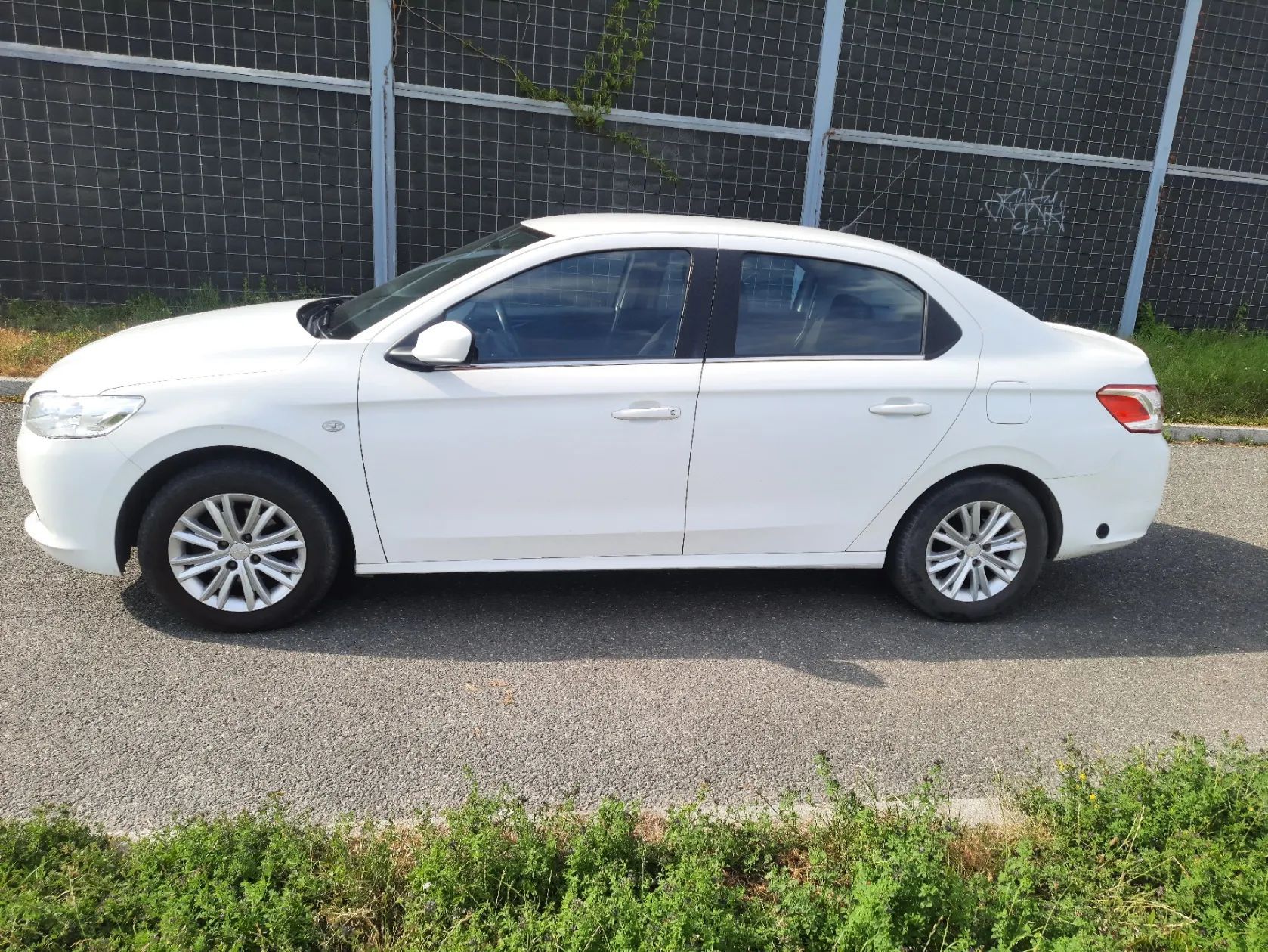Peugeot 301 Po pełnym serwisie 1,6+LPG grzane fotele klimatronic