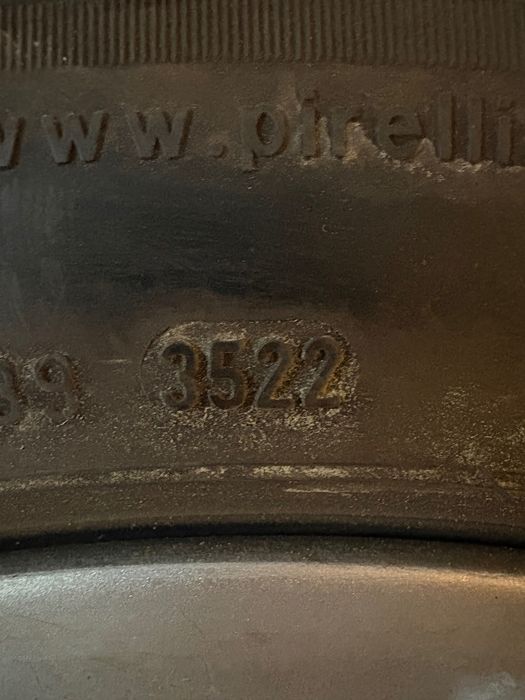 Felgi Audi  17 z oponami zimowymi