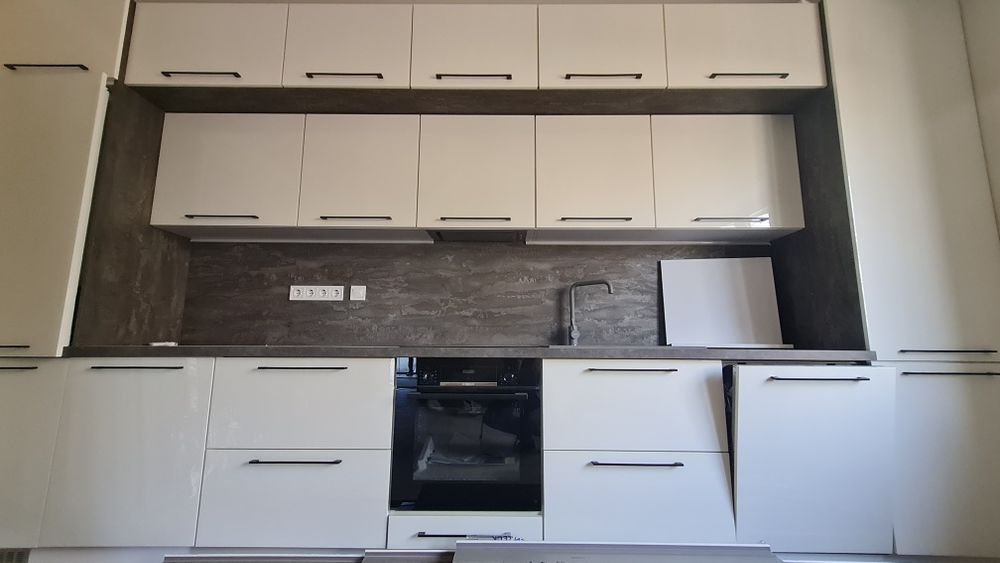 Продаю новострой Центр улица Шевченко