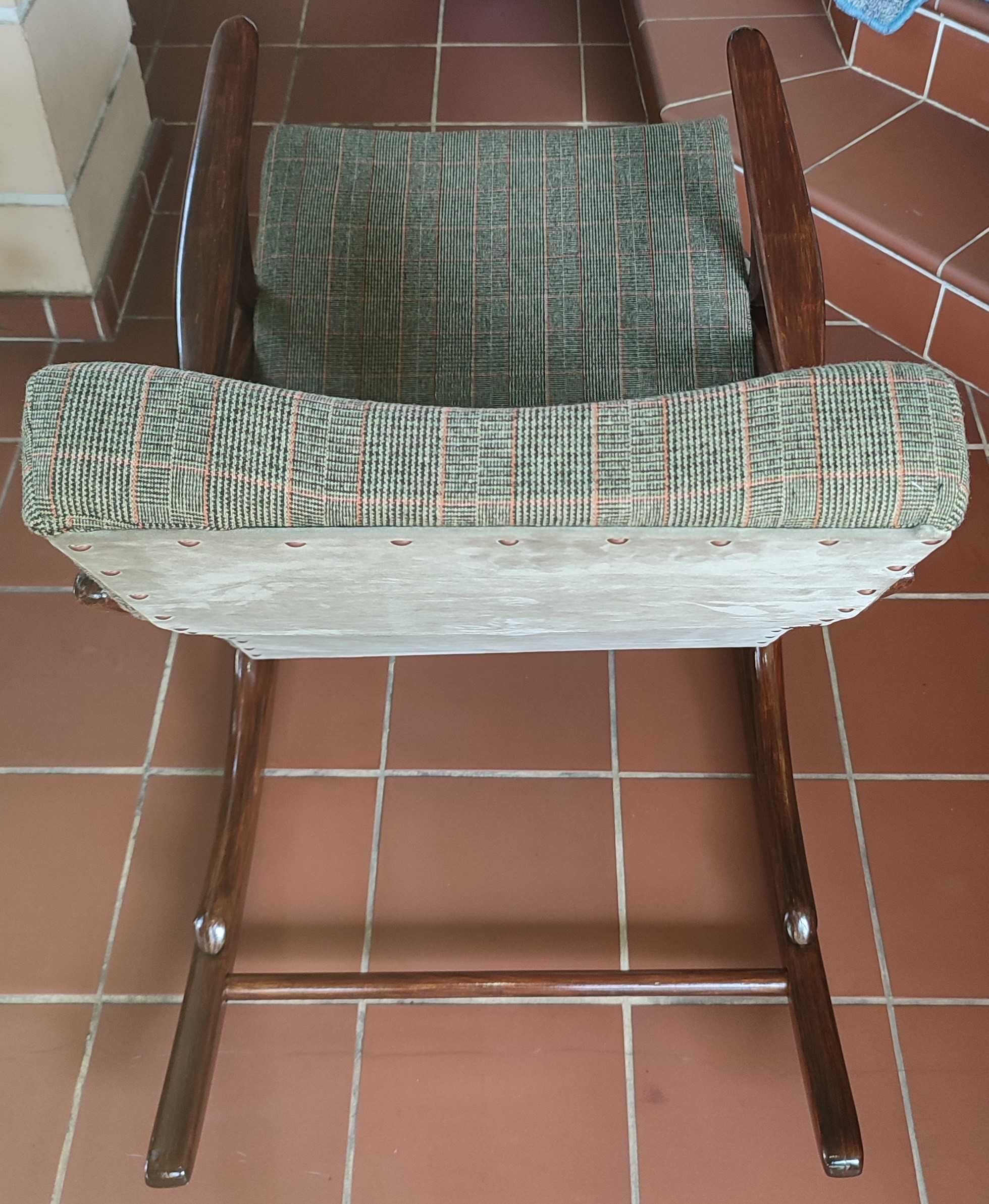Редкое дизайнерское кресло качалка производства Чехия времен СССР 1963