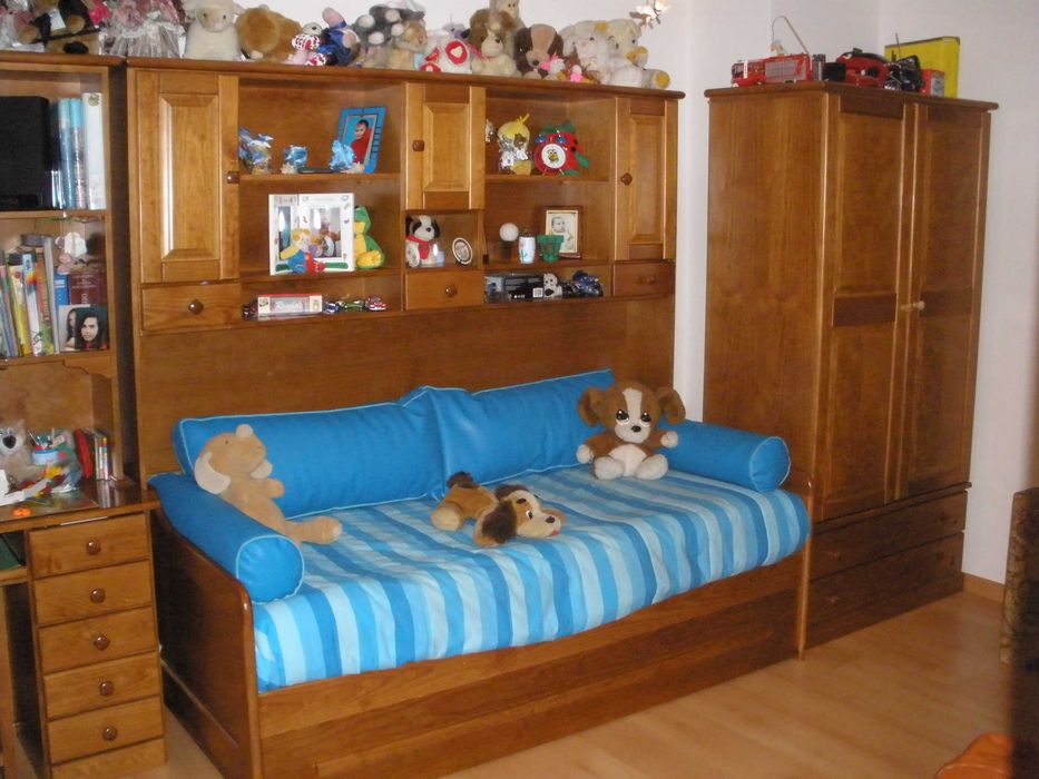 Moradia T4 com Garagem ,Sótão, Quintal e Terraço